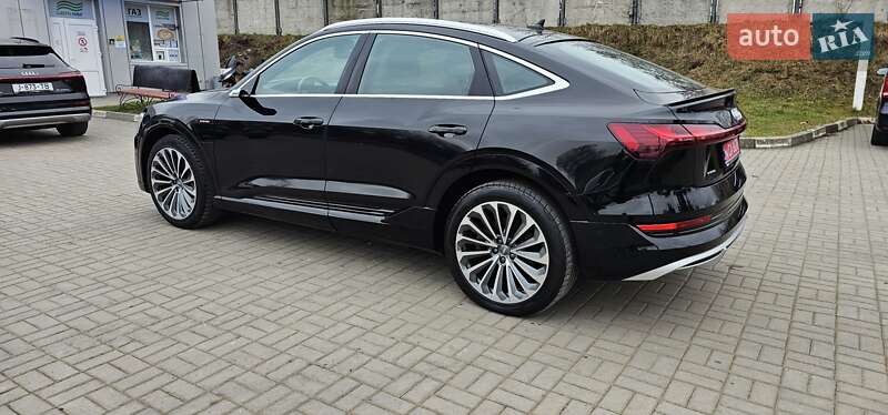 Позашляховик / Кросовер Audi e-tron Sportback 2020 в Тернополі