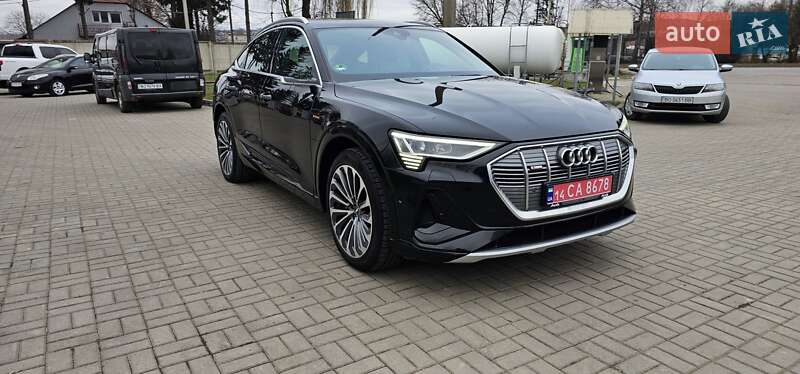 Позашляховик / Кросовер Audi e-tron Sportback 2020 в Тернополі