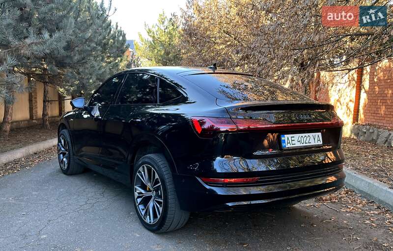Внедорожник / Кроссовер Audi e-tron Sportback 2022 в Днепре