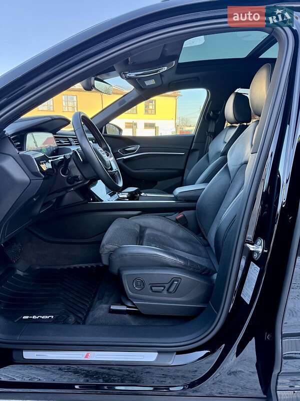Внедорожник / Кроссовер Audi e-tron Sportback 2021 в Киеве