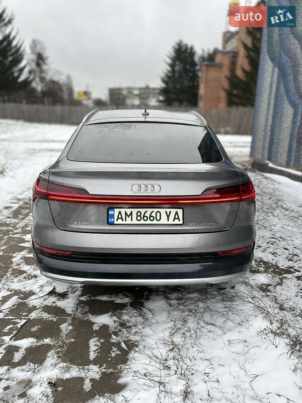 Внедорожник / Кроссовер Audi e-tron Sportback 2020 в Житомире
