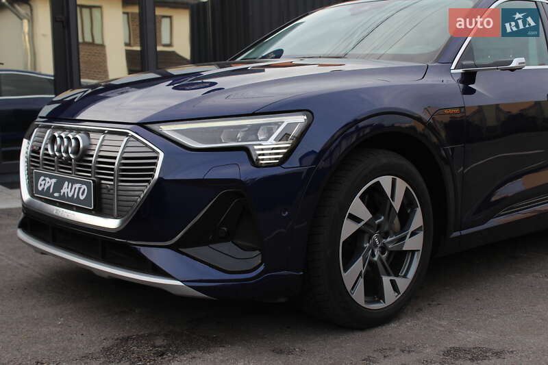 Внедорожник / Кроссовер Audi e-tron Sportback 2020 в Киеве