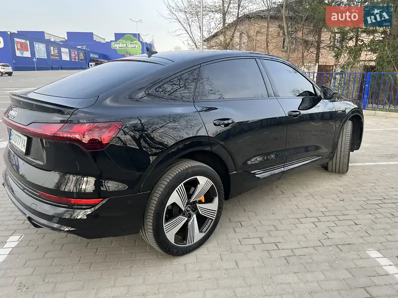 Audi e-tron Sportback 2020 VIN WAUZZZGE8MB022497 фото оголошення 14 з 62