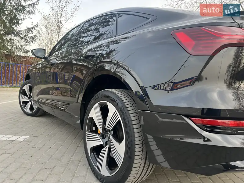 Audi e-tron Sportback 2020 VIN WAUZZZGE8MB022497 фото оголошення 8 з 62