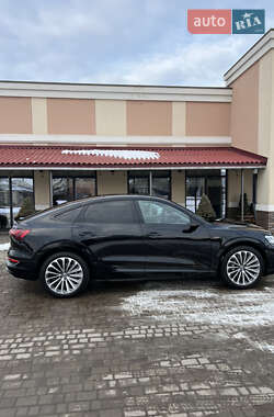 Позашляховик / Кросовер Audi e-tron Sportback 2020 в Чернівцях