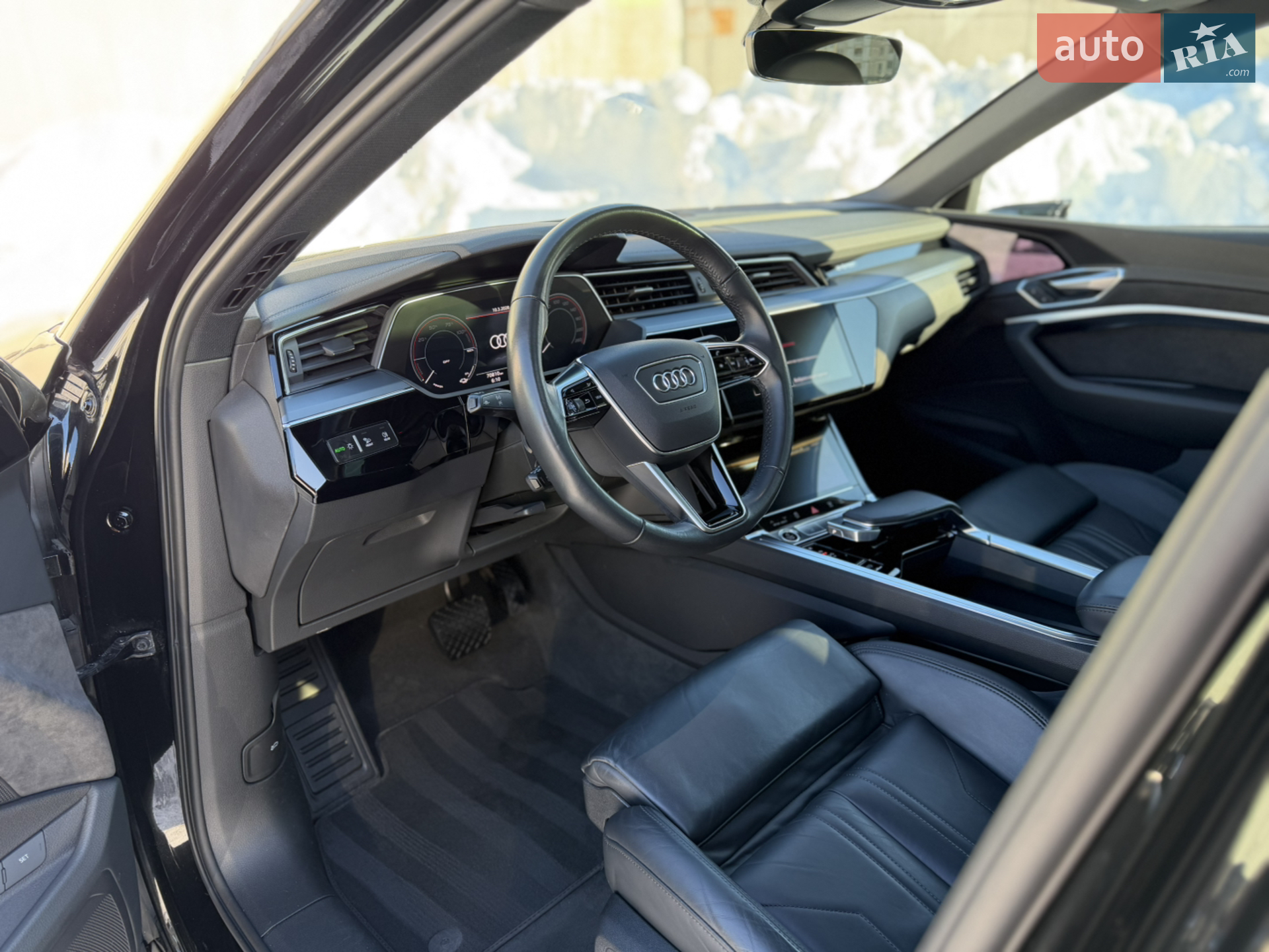 2021 Audi e-tron Sportback - мініатюра 43