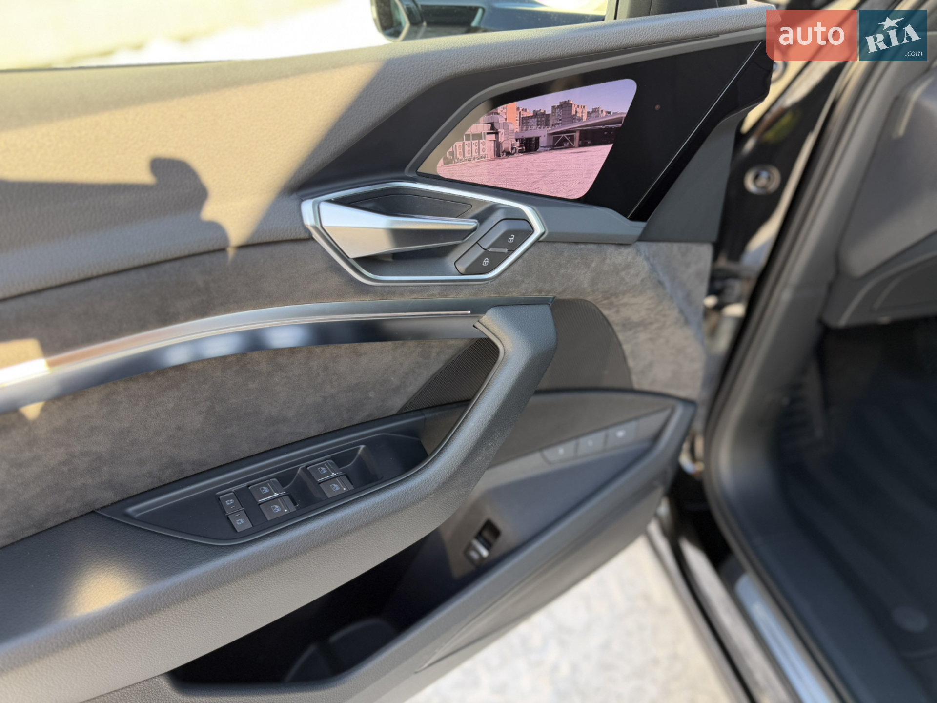 2021 Audi e-tron Sportback - мініатюра 45