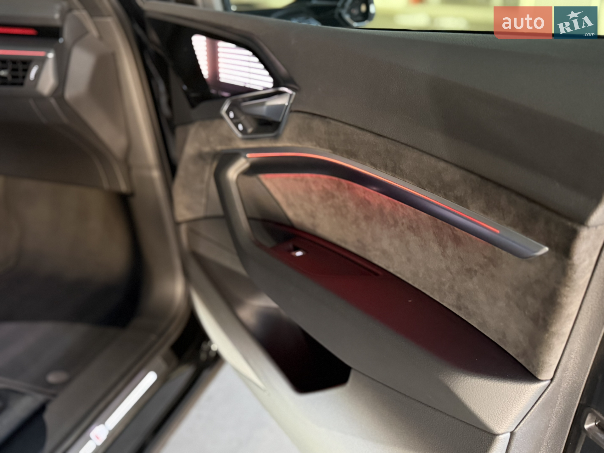 2021 Audi e-tron Sportback - мініатюра 108