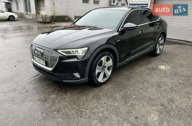 Позашляховик / Кросовер Audi e-tron Sportback 2020 в Дніпрі