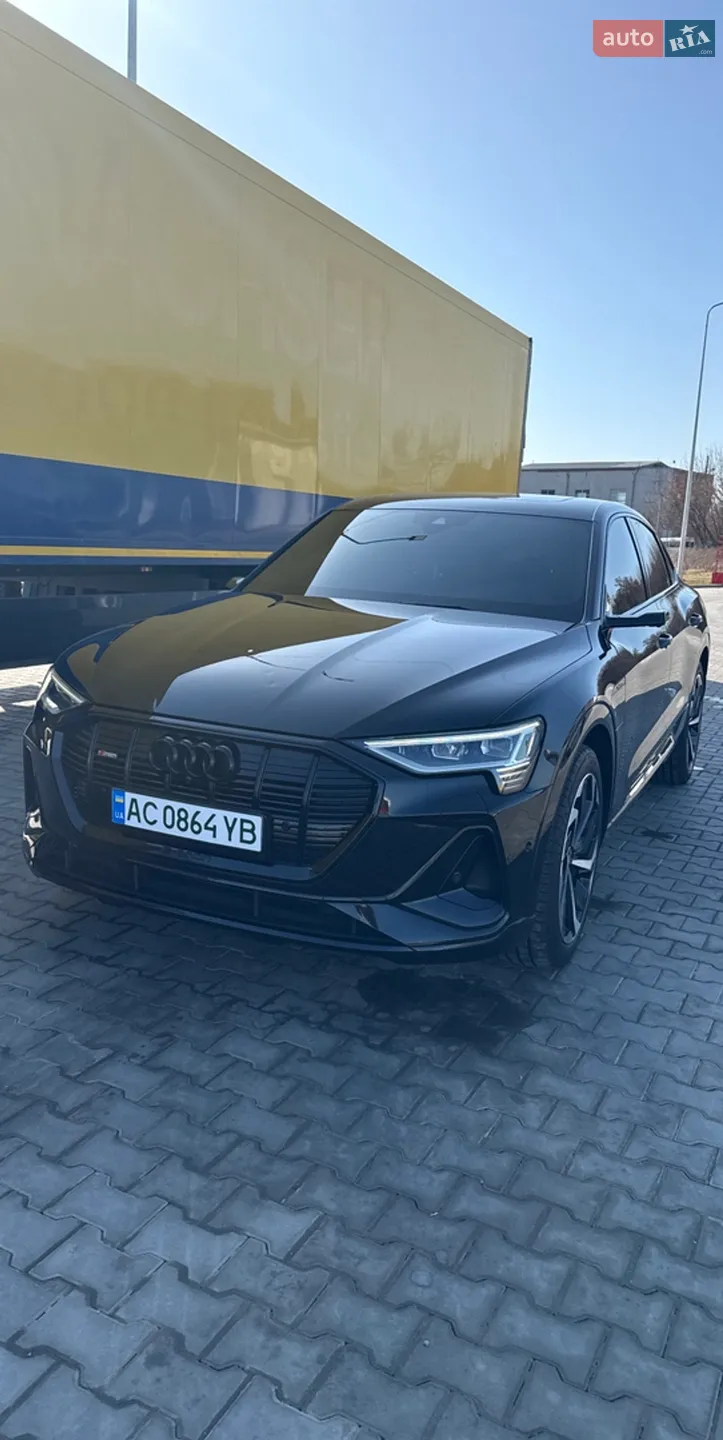 2022 Audi e-tron Sportback - мініатюра 4