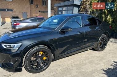 Внедорожник / Кроссовер Audi e-tron Sportback 2022 в Киеве