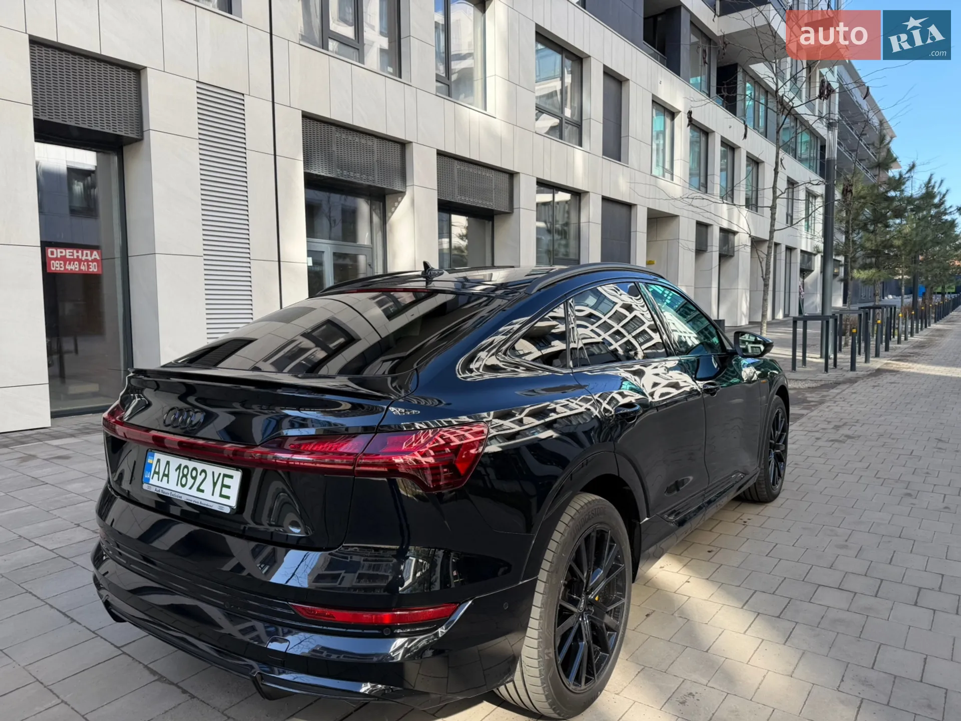 2022 Audi e-tron Sportback - мініатюра 8