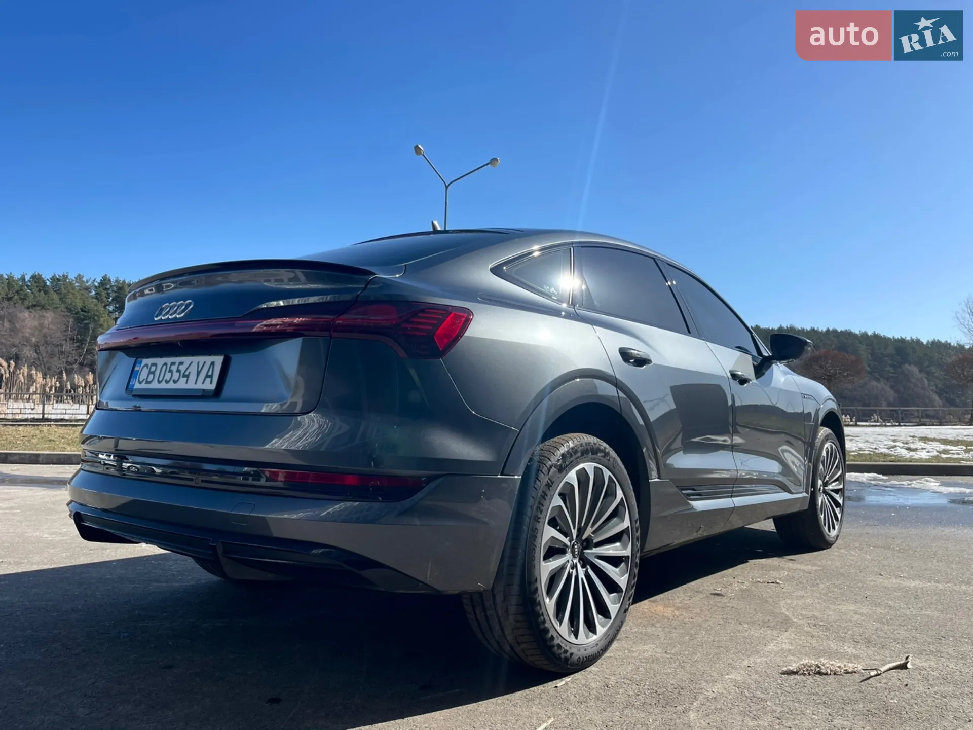2020 Audi e-tron Sportback - мініатюра 4