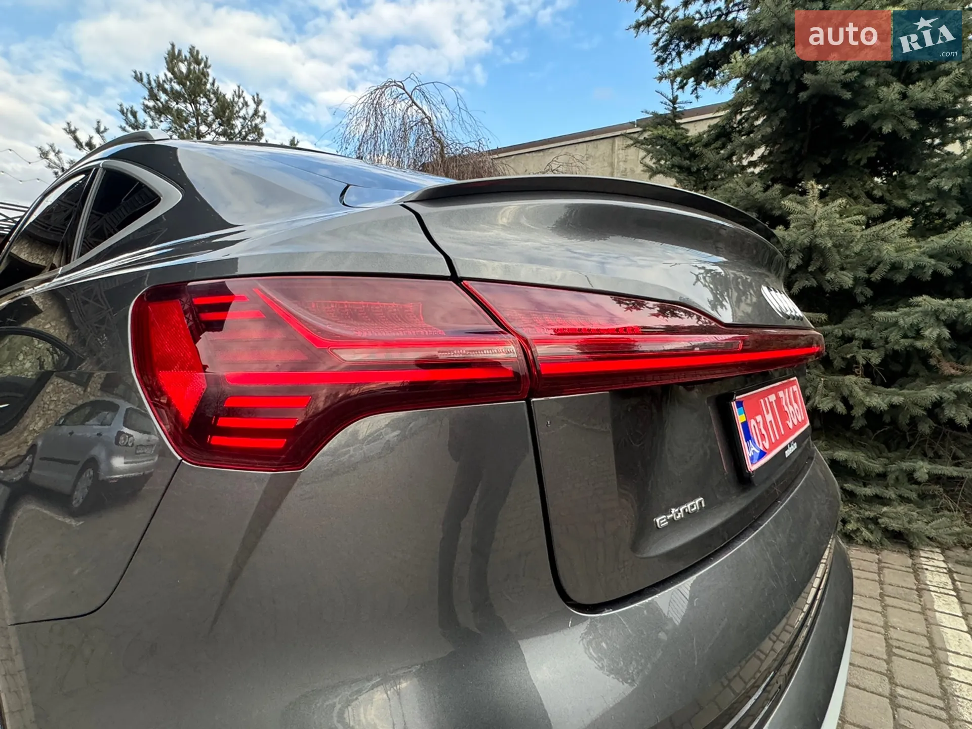 2020 Audi e-tron Sportback - мініатюра 16