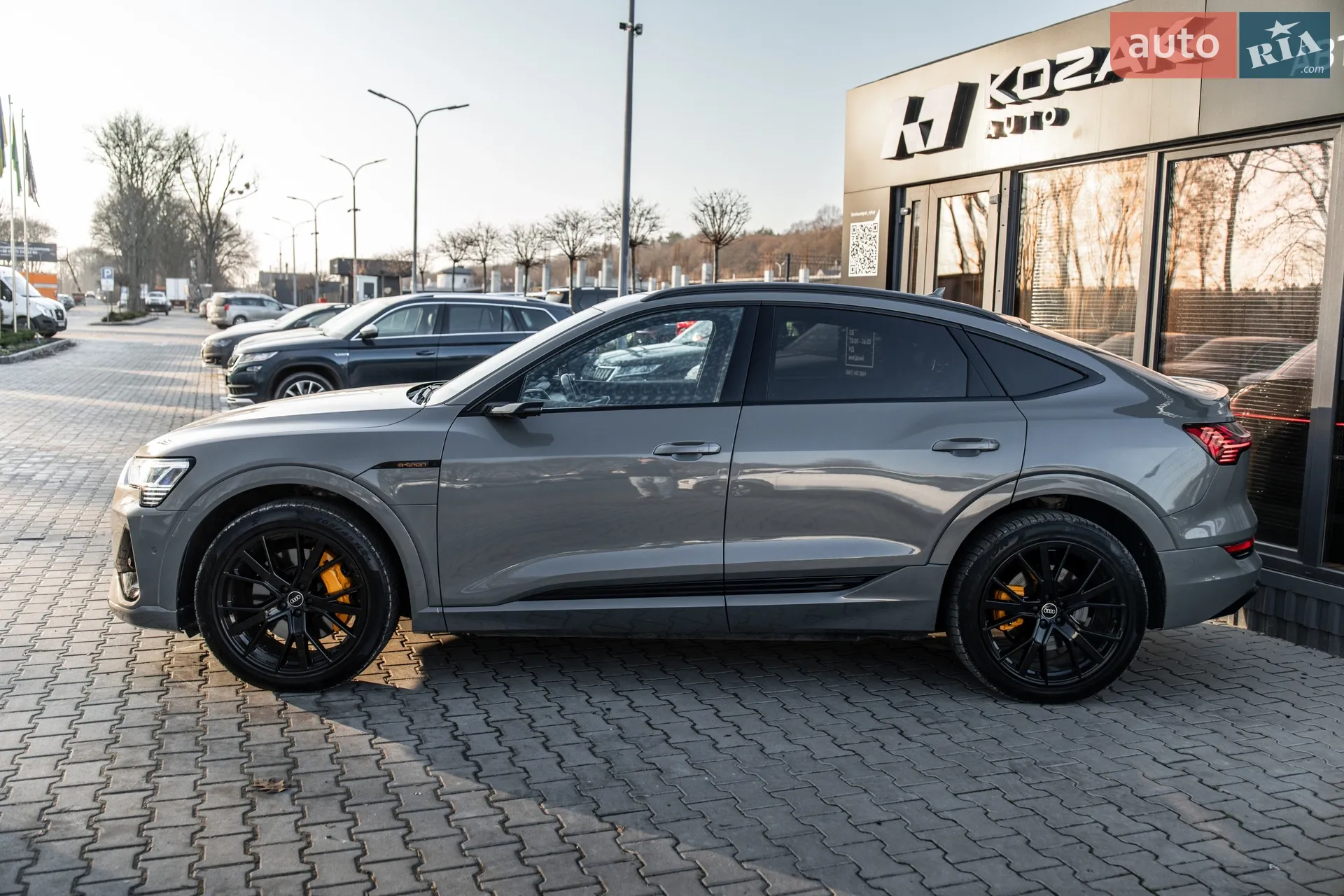 2022 Audi e-tron Sportback - мініатюра 14