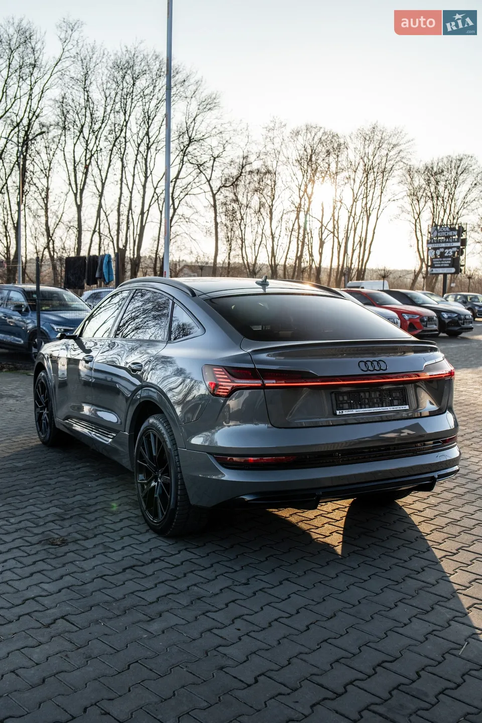 2022 Audi e-tron Sportback - мініатюра 20