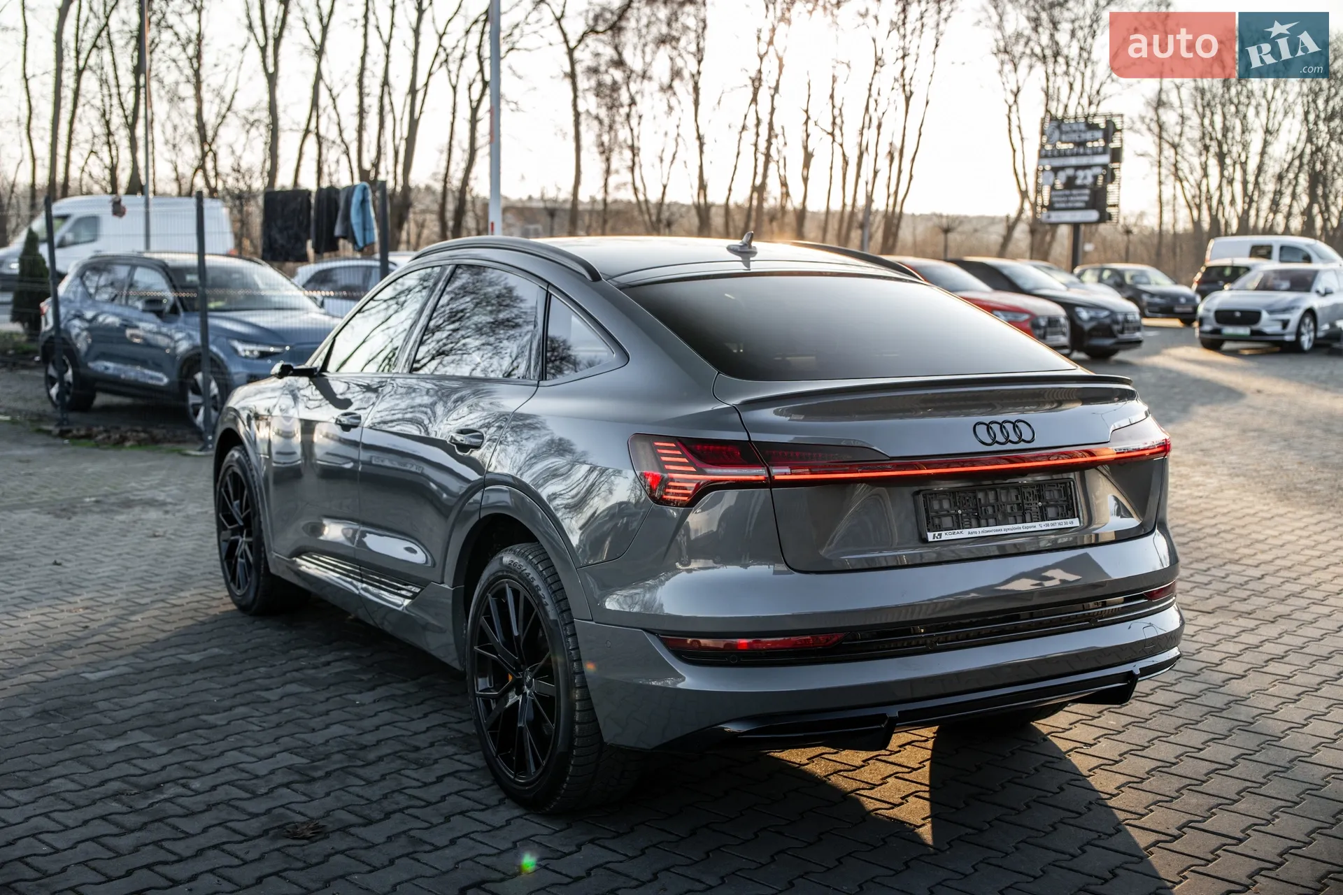 2022 Audi e-tron Sportback - мініатюра 21