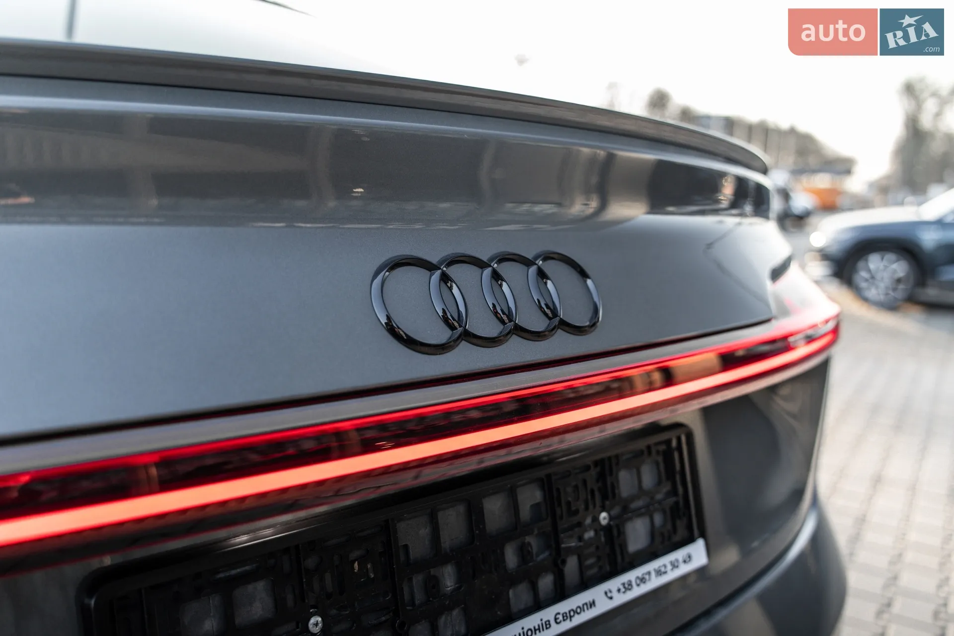 2022 Audi e-tron Sportback - мініатюра 35