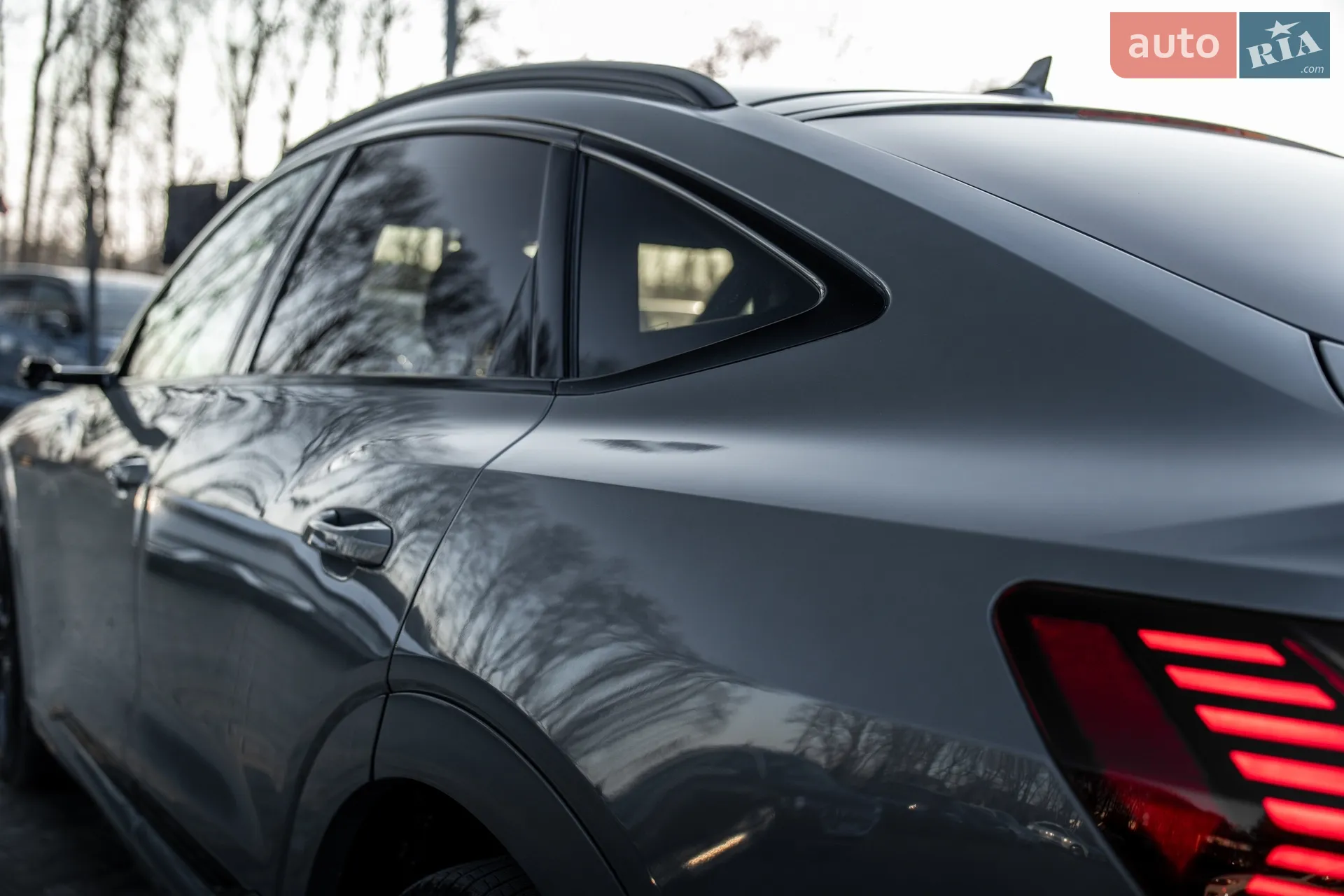 2022 Audi e-tron Sportback - мініатюра 43