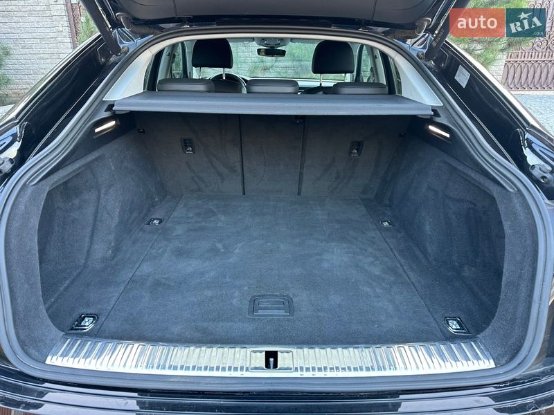 Внедорожник / Кроссовер Audi e-tron Sportback 2022 в Киеве