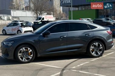 Внедорожник / Кроссовер Audi e-tron Sportback 2020 в Киеве