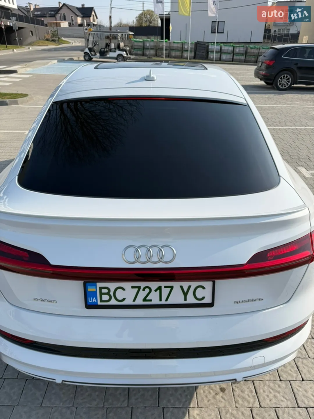 2022 Audi e-tron Sportback - мініатюра 27