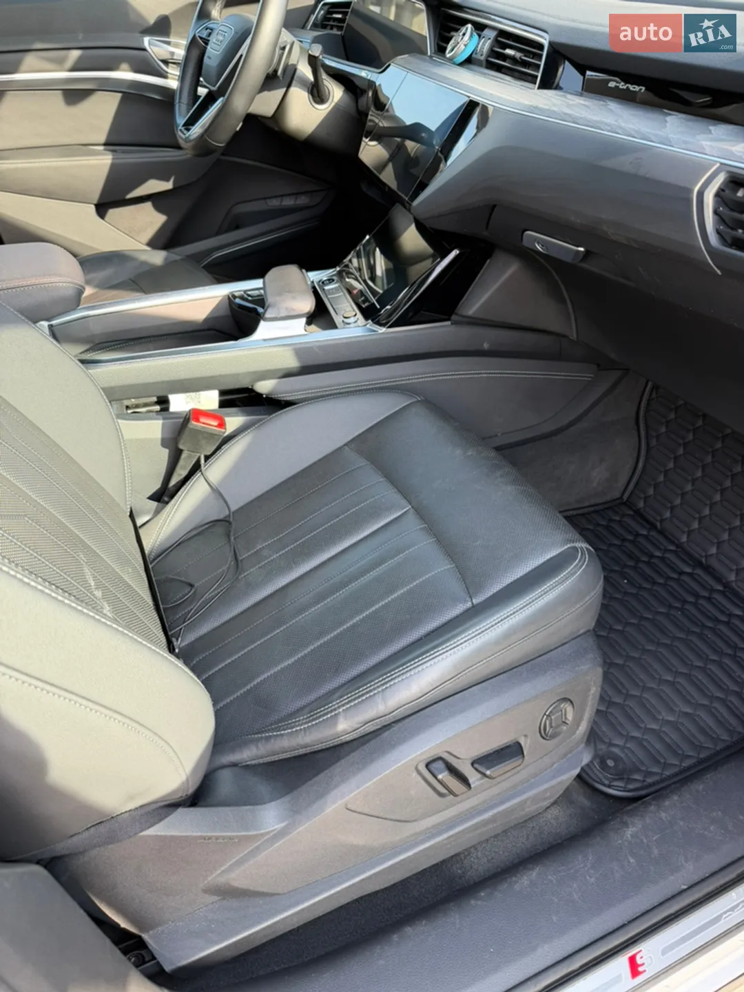 2022 Audi e-tron Sportback - мініатюра 56