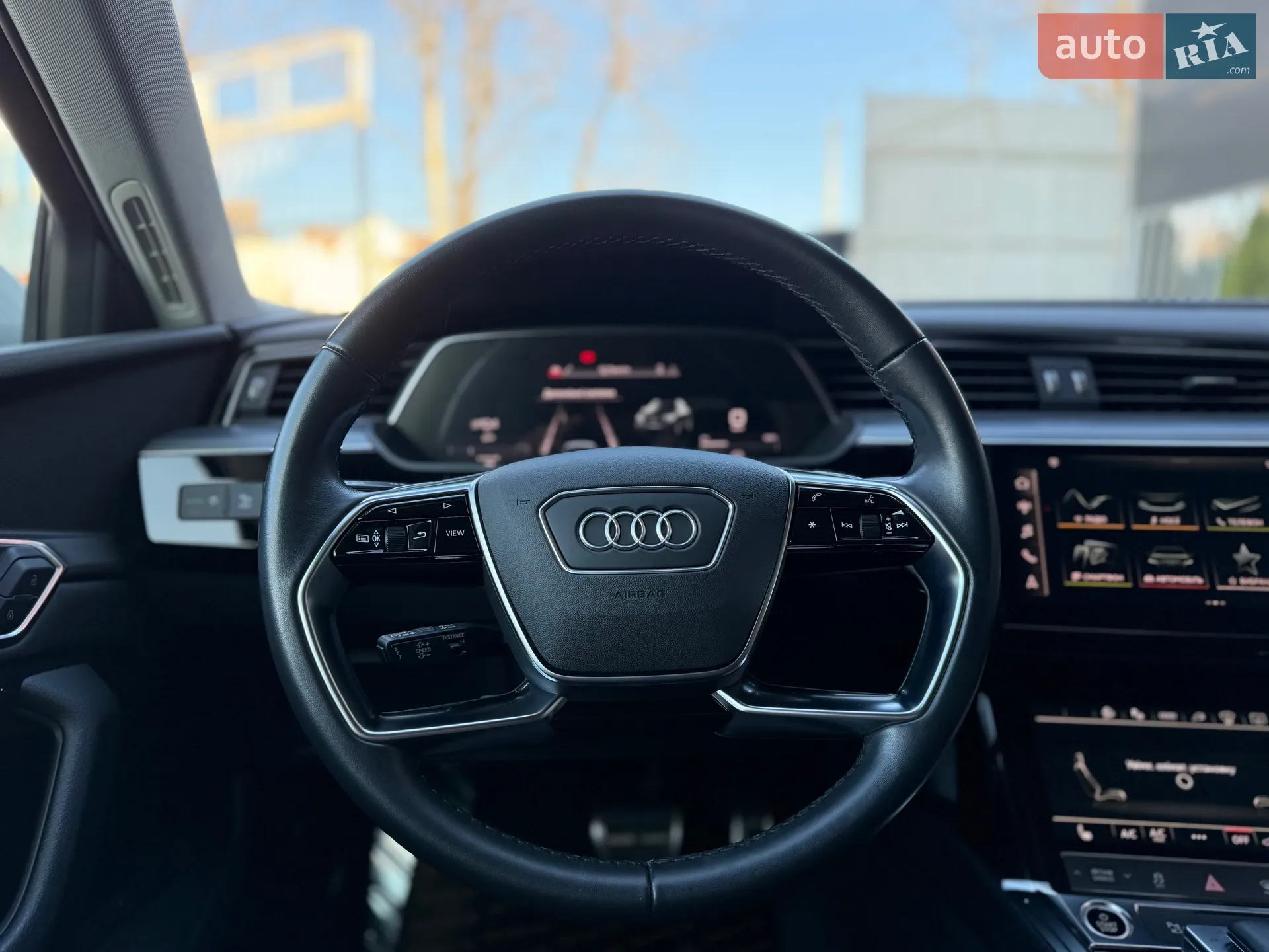 2021 Audi e-tron Sportback - мініатюра 13
