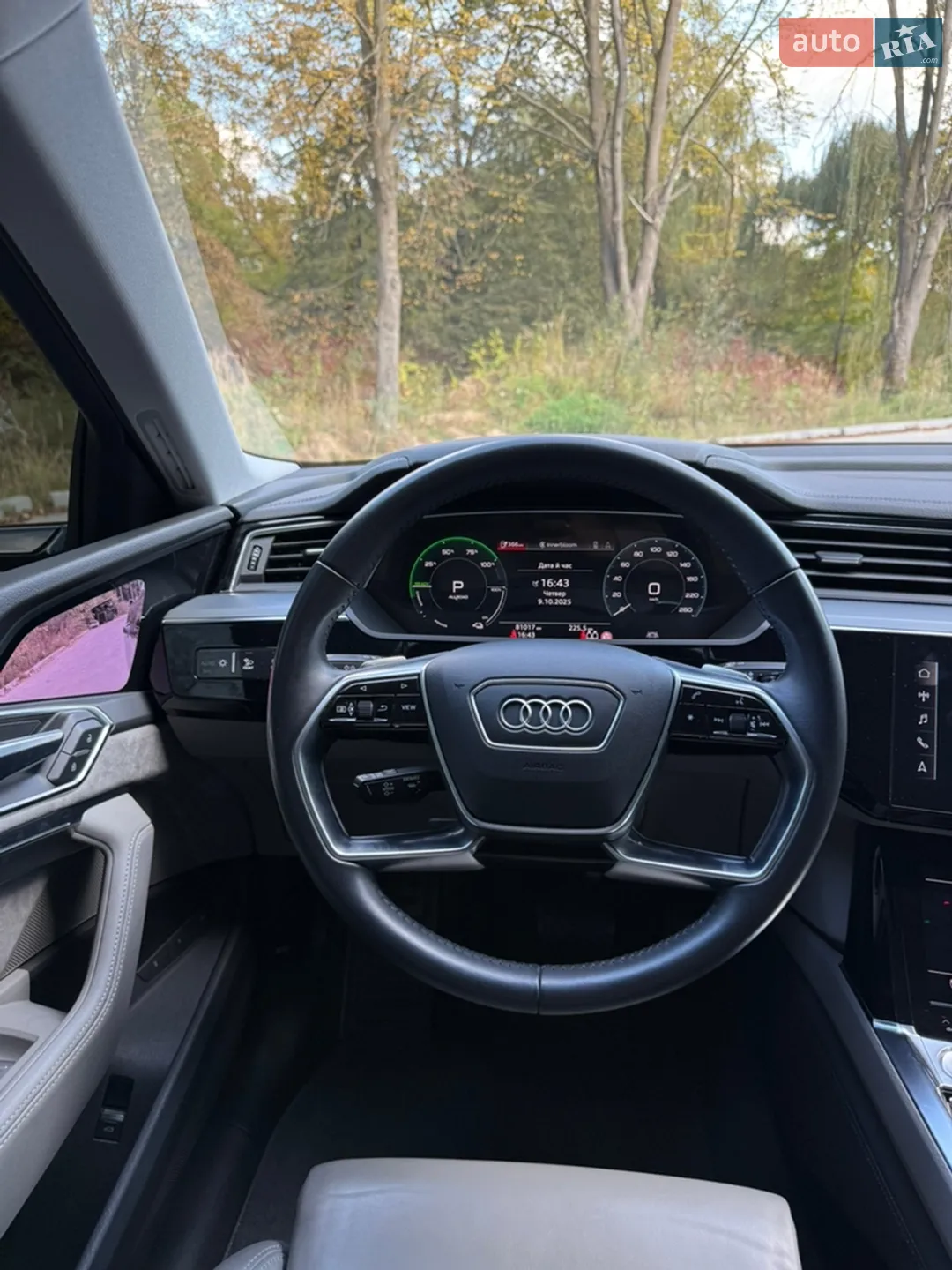 2020 Audi e-tron Sportback - мініатюра 18