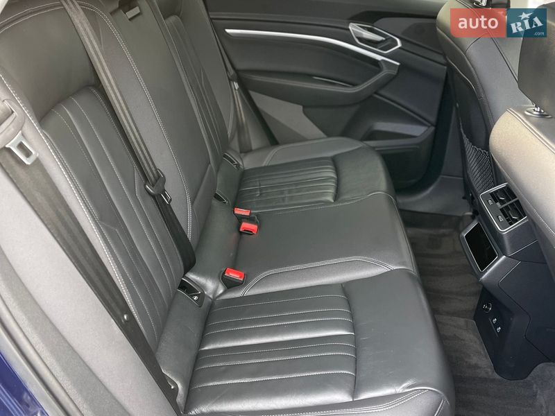 Внедорожник / Кроссовер Audi e-tron Sportback 2021 в Виннице