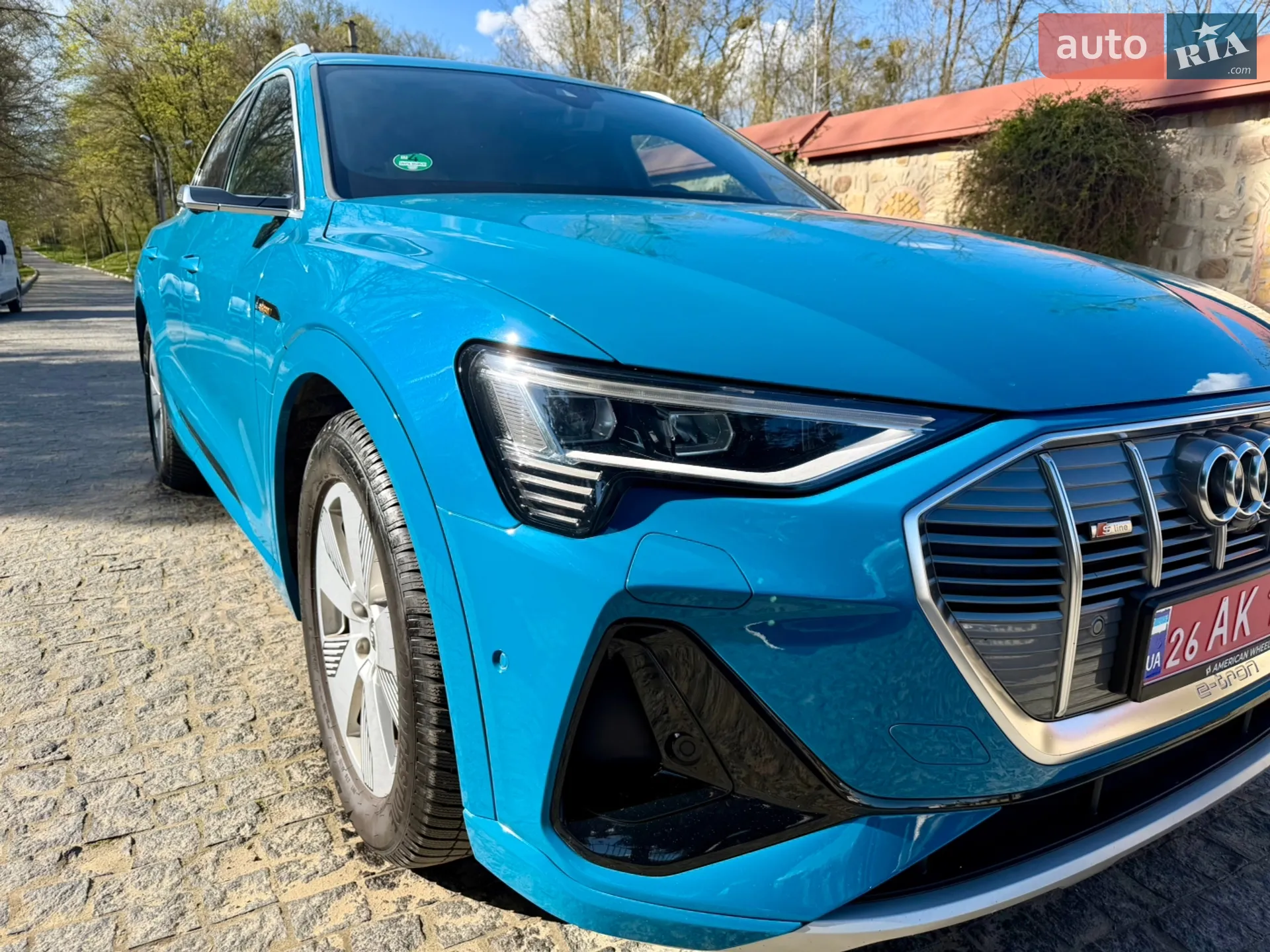 2020 Audi e-tron Sportback - мініатюра 2