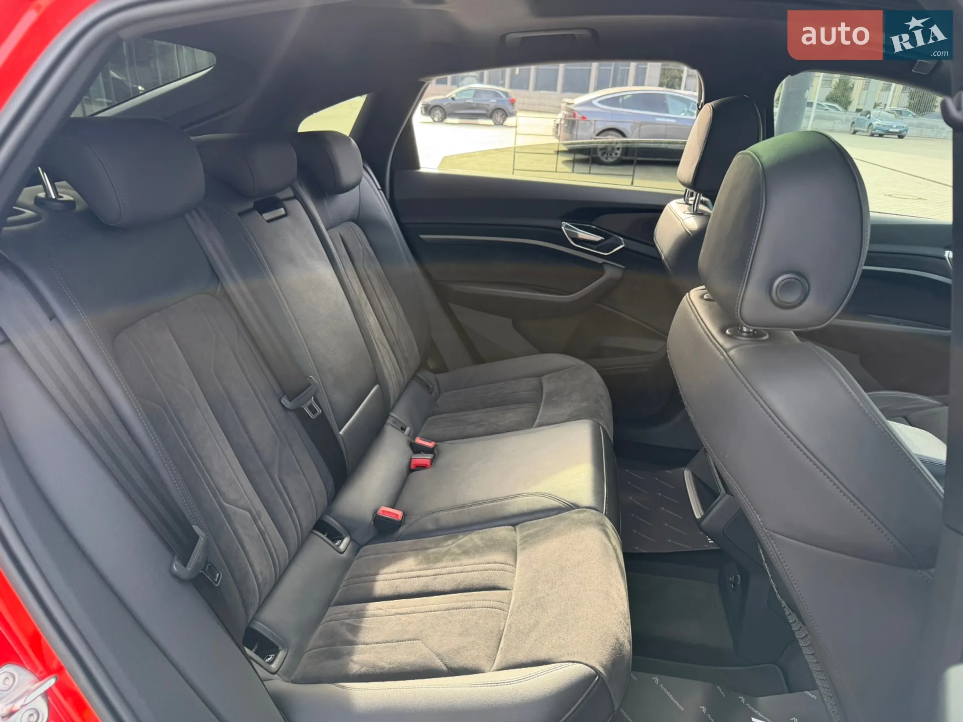 2020 Audi e-tron Sportback - мініатюра 30