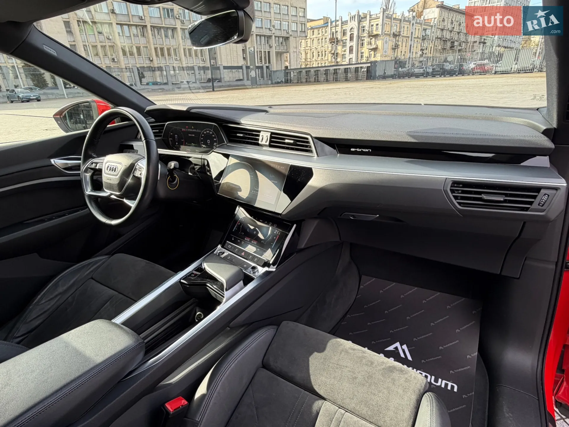 2020 Audi e-tron Sportback - мініатюра 35