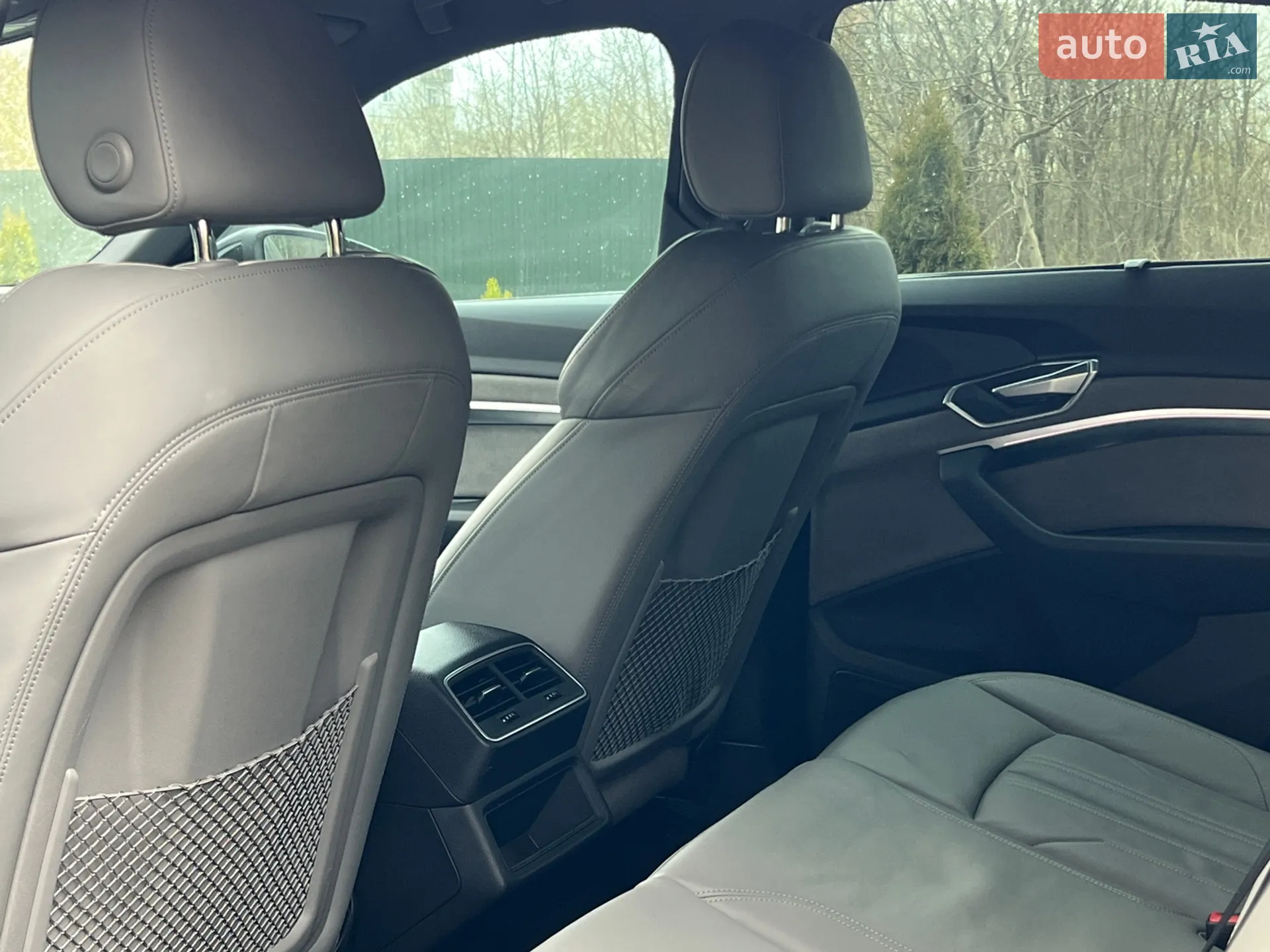 2020 Audi e-tron Sportback - мініатюра 15