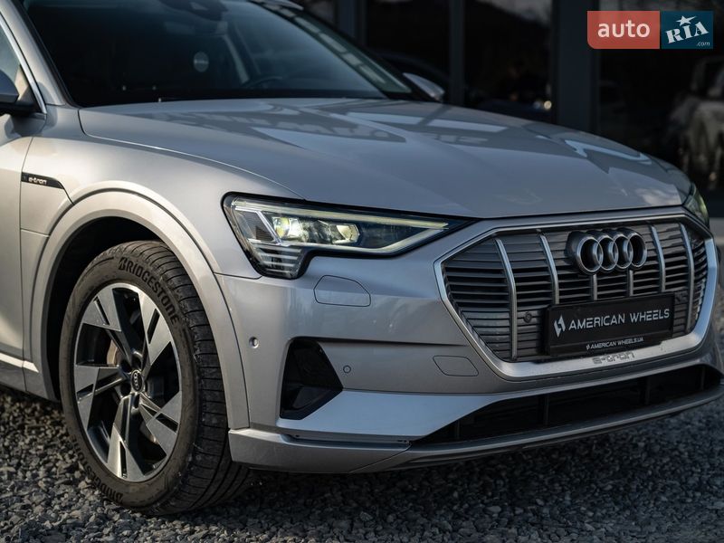 Внедорожник / Кроссовер Audi e-tron Sportback 2020 в Черновцах