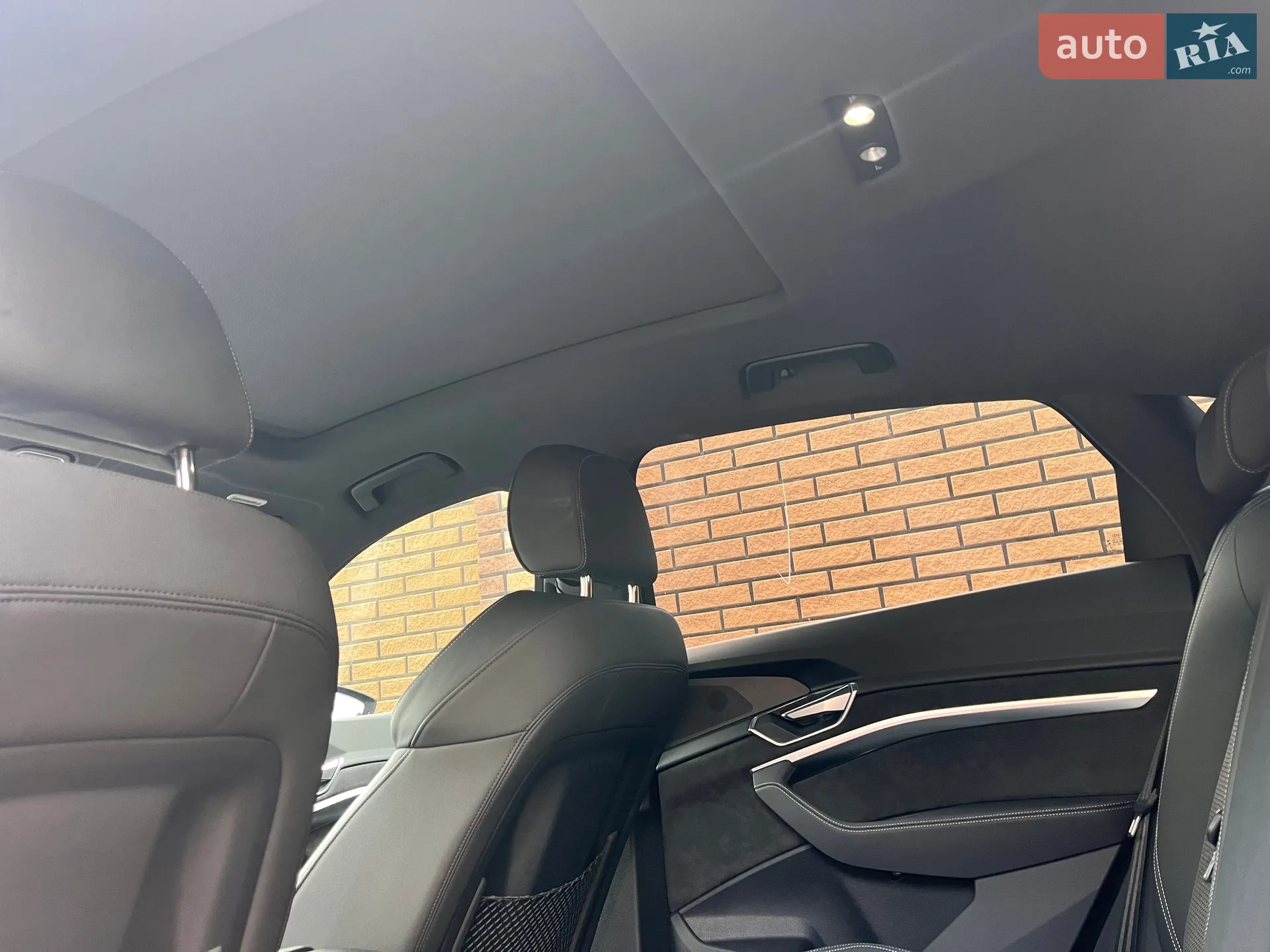 2020 Audi e-tron Sportback - мініатюра 24