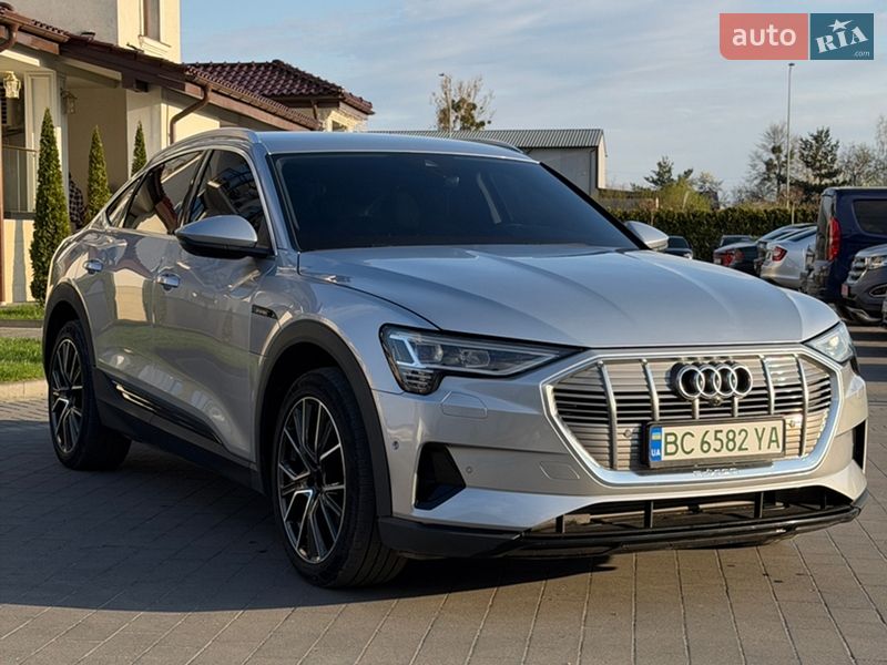 Внедорожник / Кроссовер Audi e-tron Sportback 2020 в Львове