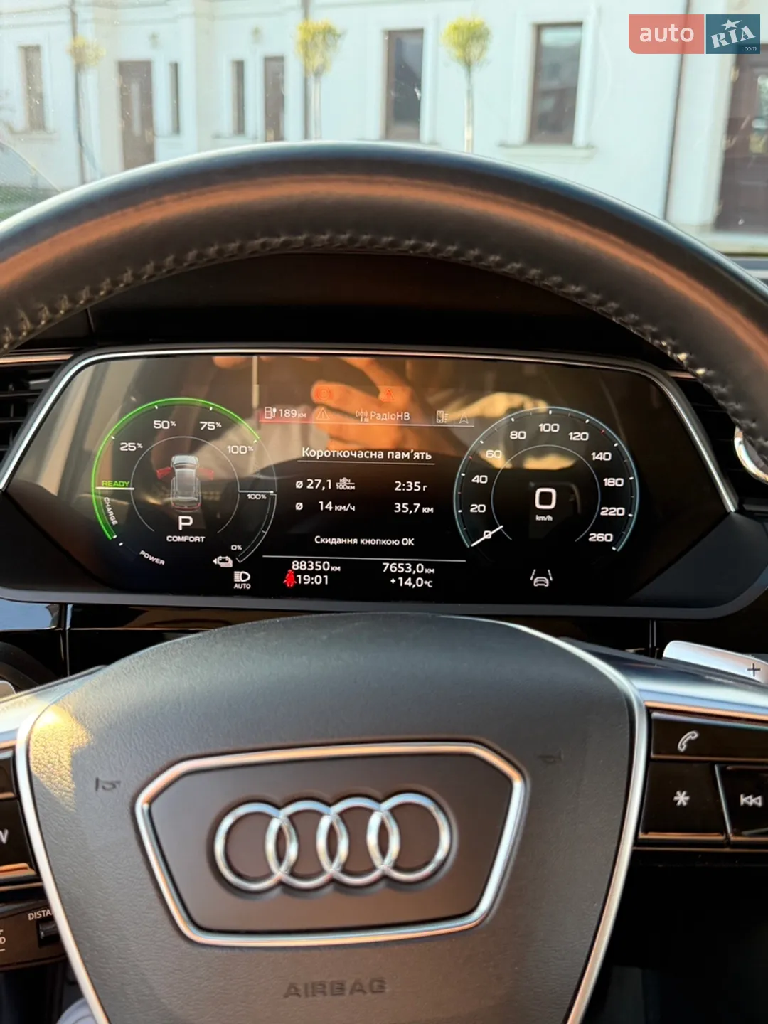 2020 Audi e-tron Sportback - мініатюра 10