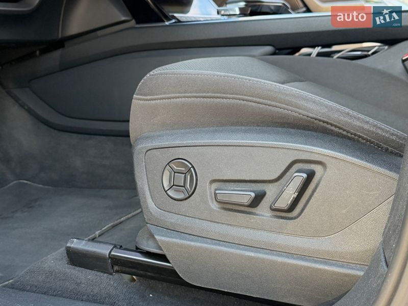 Внедорожник / Кроссовер Audi e-tron Sportback 2020 в Львове