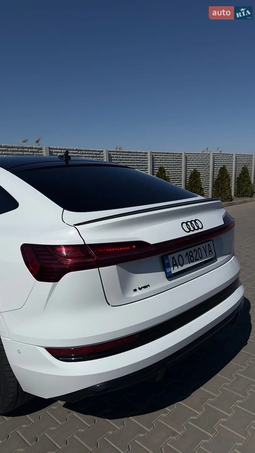 2020 Audi e-tron Sportback - мініатюра 10