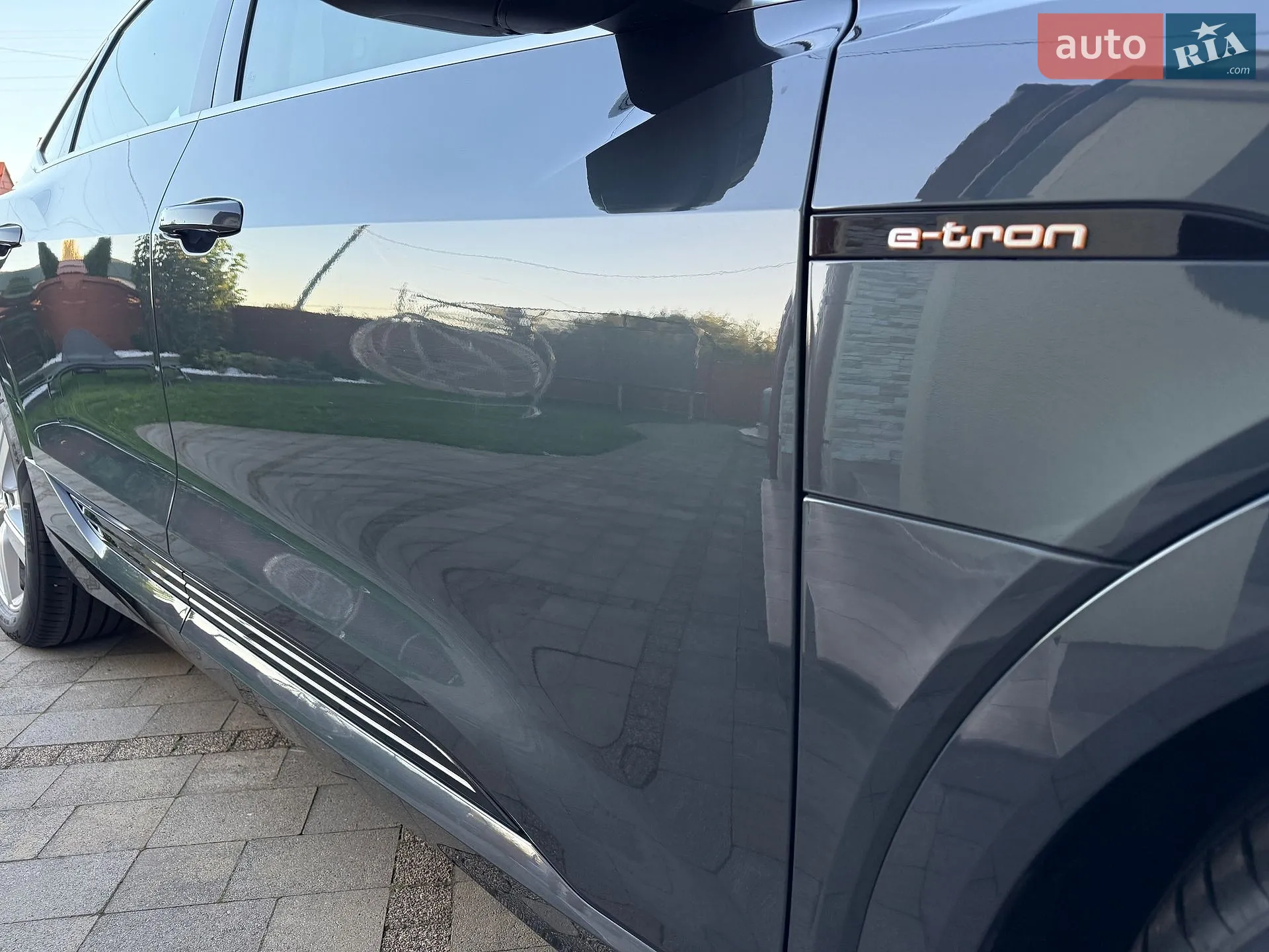 2020 Audi e-tron Sportback - мініатюра 18