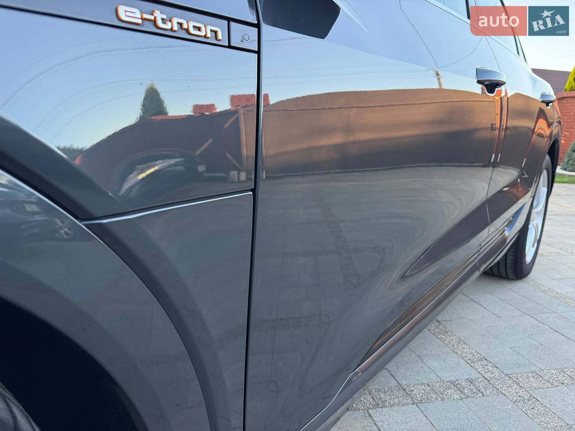 2020 Audi e-tron Sportback - мініатюра 19