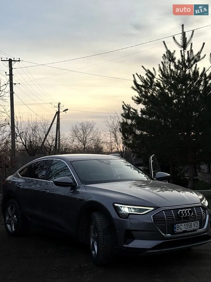 2020 Audi e-tron Sportback - мініатюра 54