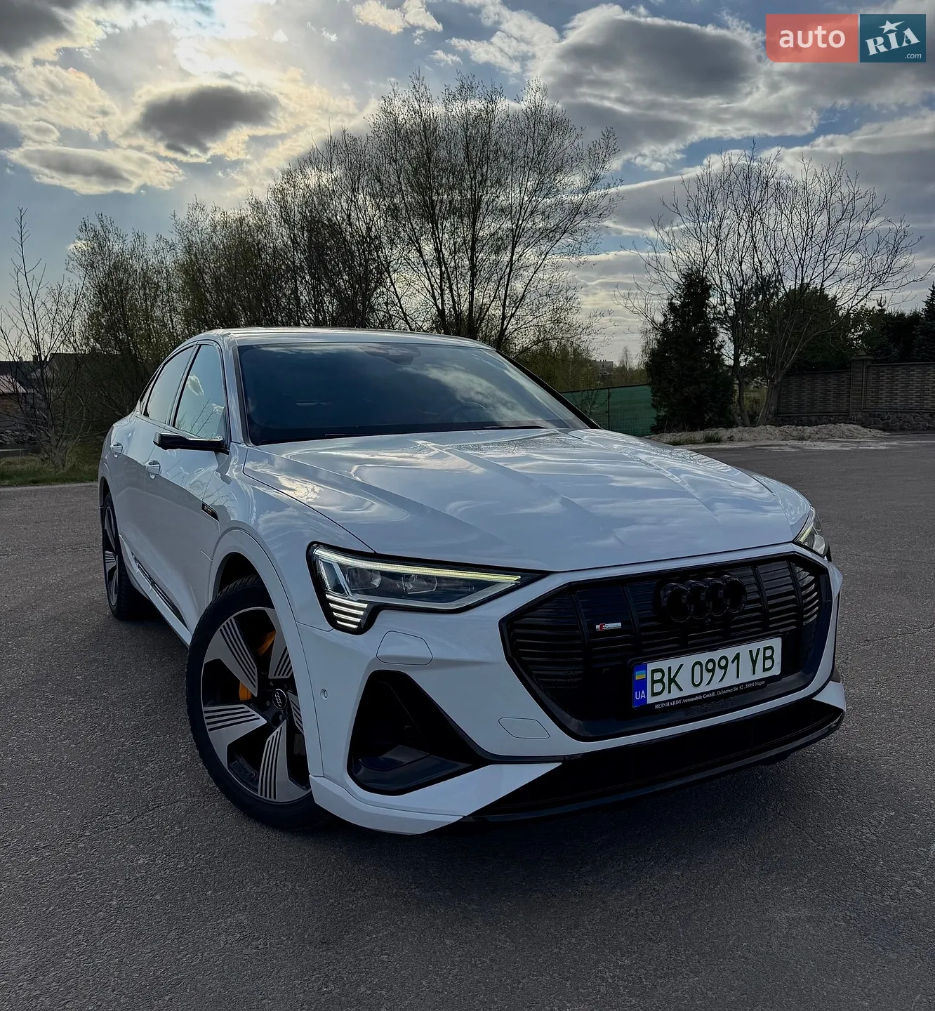 2020 Audi e-tron Sportback - фото 1