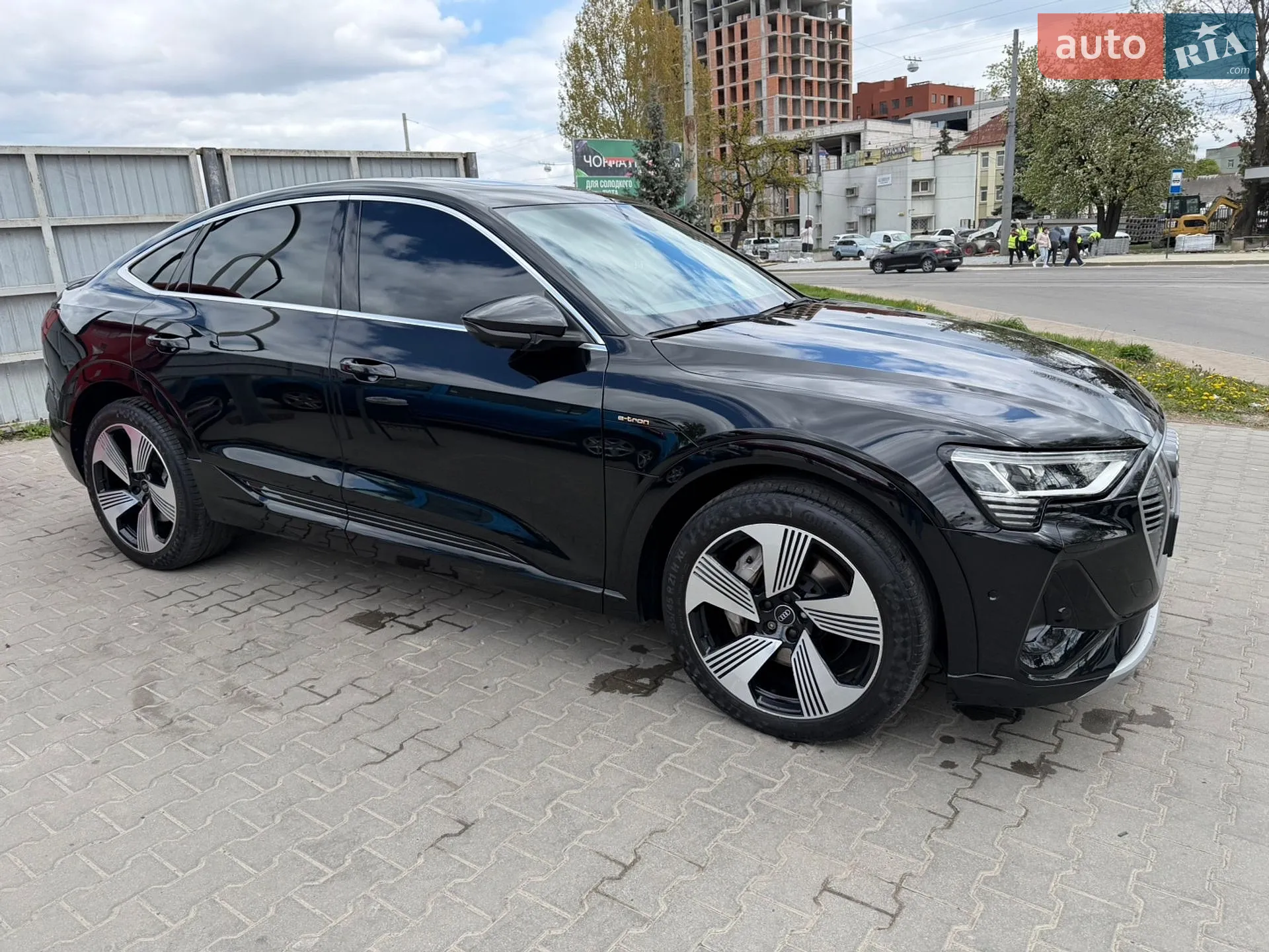 2020 Audi e-tron Sportback - мініатюра 16