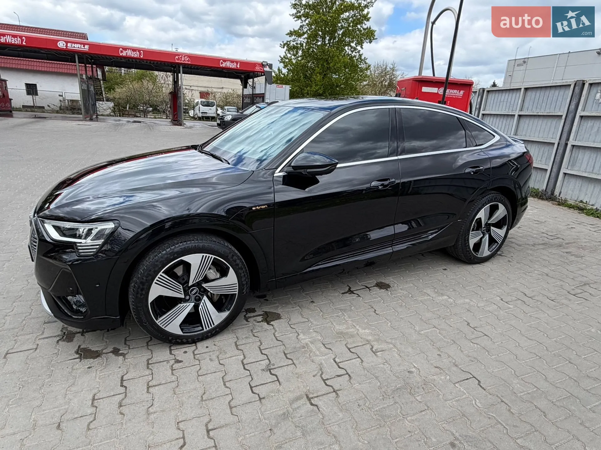 2020 Audi e-tron Sportback - мініатюра 19