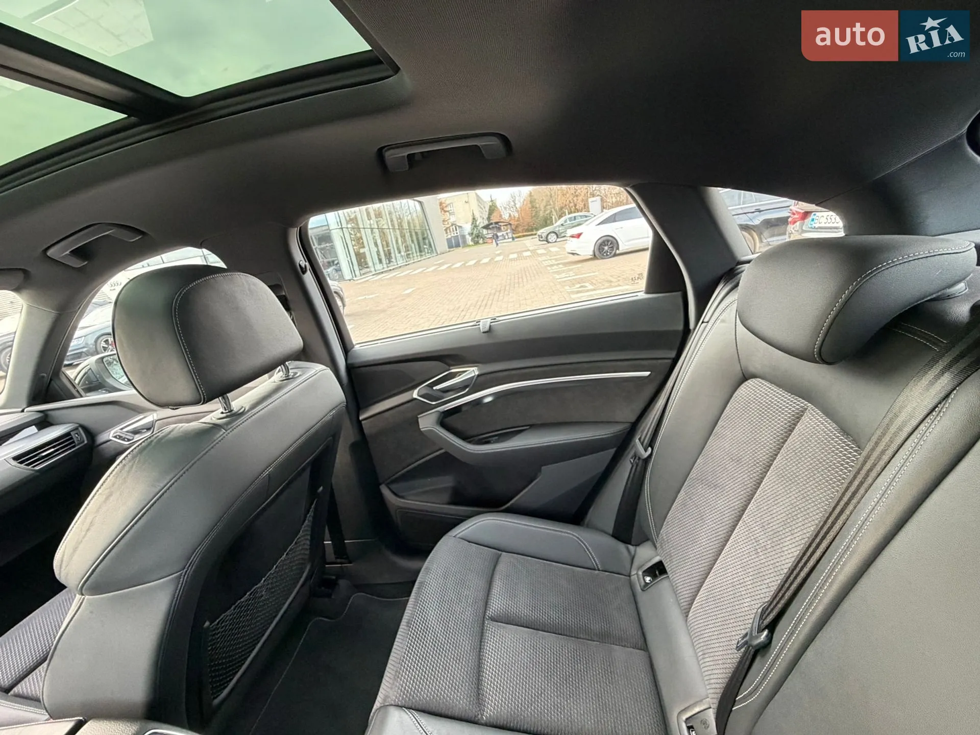 2020 Audi e-tron Sportback - мініатюра 40