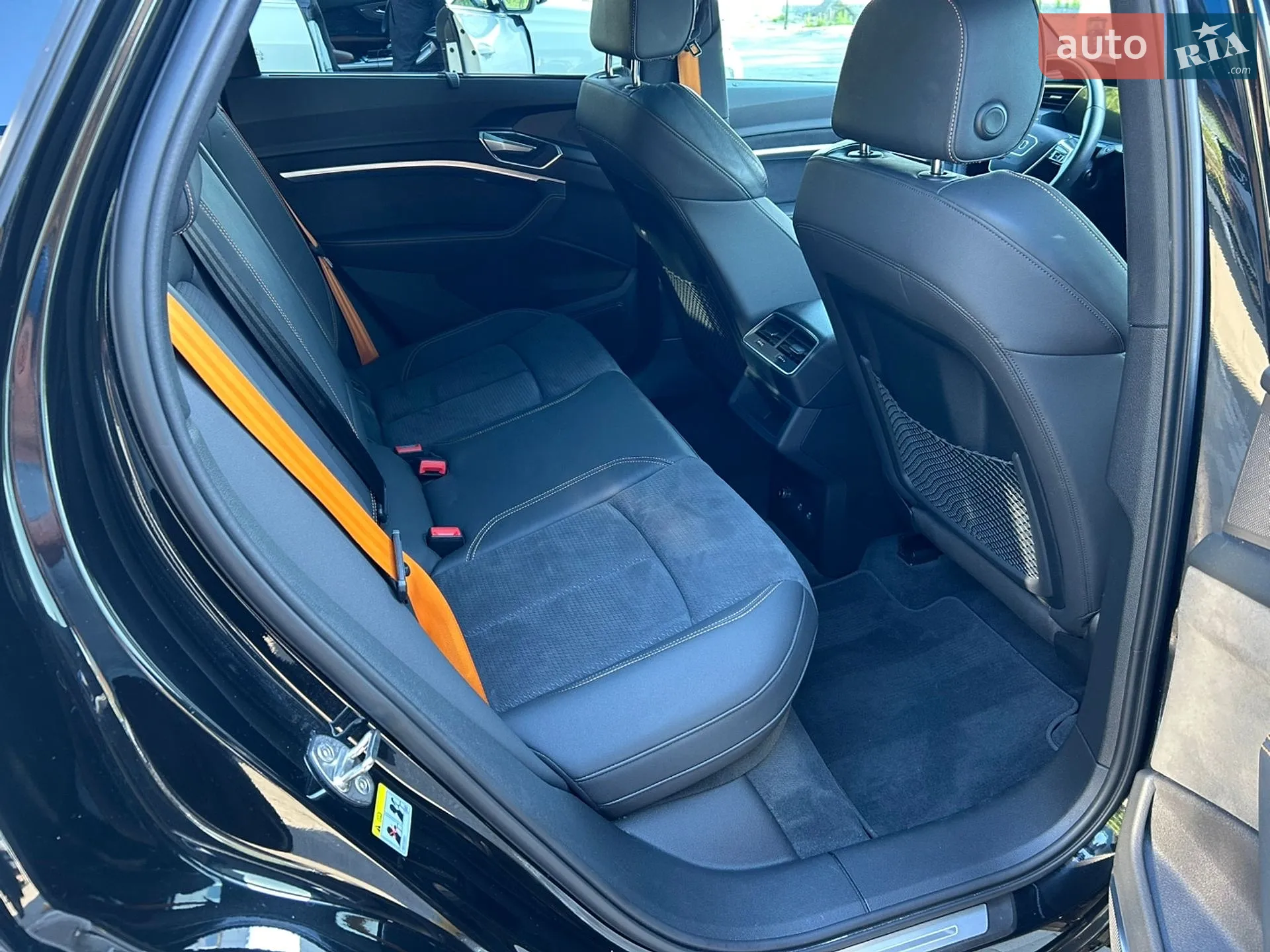 2022 Audi e-tron Sportback - мініатюра 15