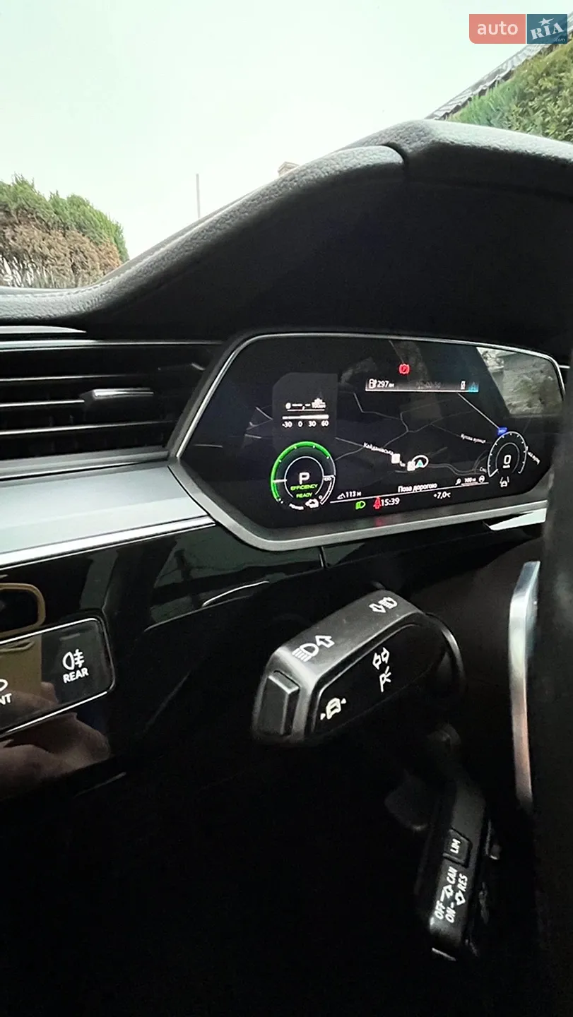 2020 Audi e-tron Sportback - мініатюра 9