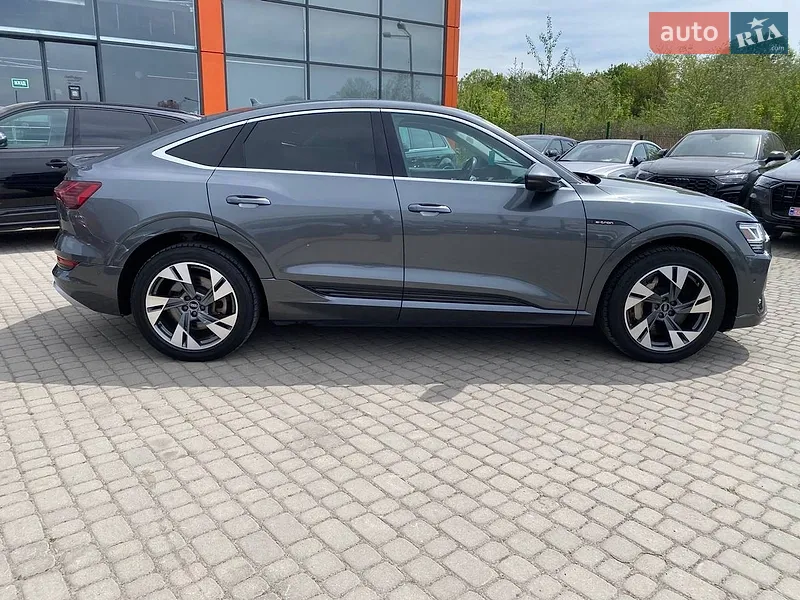 Audi e-tron Sportback 2021 VIN WA12AAGE2MB012331 фото оголошення 8 з 59